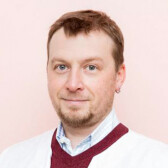 Кенис Юрий Маркович, травматолог-ортопед