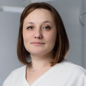 Веселова Анна Александровна, стоматолог-терапевт