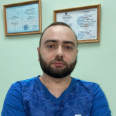 Ароян Владимир Варданович, стоматолог-терапевт