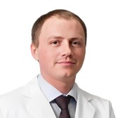 Бочаров Максим Викторович, стоматолог-хирург