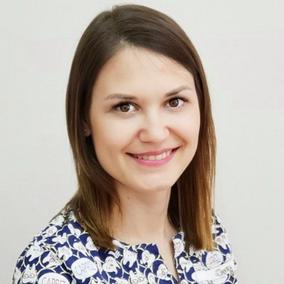 Рязанова Алина Алексеевна, стоматолог-терапевт