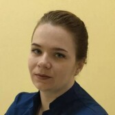 Зеленкина Дарья Антоновна, стоматолог-хирург