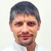 Левенчук Василий Алексеевич, хирург