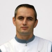 Адамов Сергей Асланович, сосудистый хирург