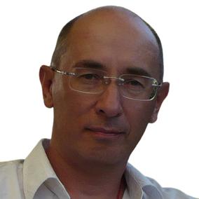 Разгуляев Андрей Олегович, ортопед