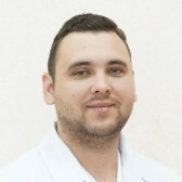 Дзюменко Ленар Витальевич, травматолог-ортопед