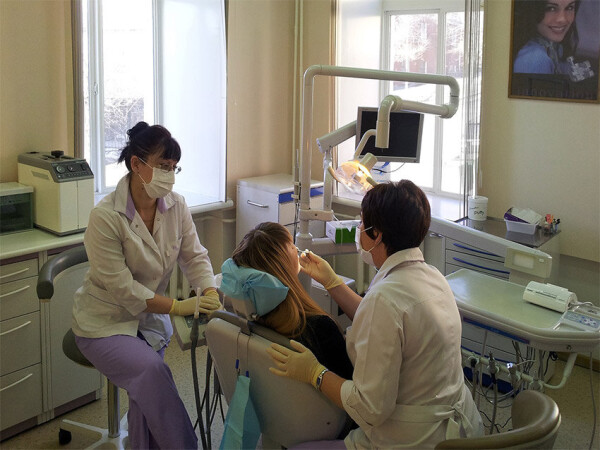 Стоматологическая клиника «Денталлюкс сервис»