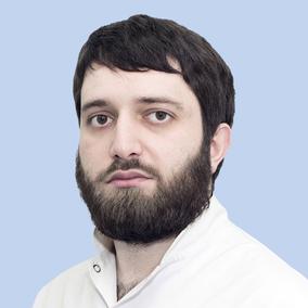 Ахмадов Арсен Байсултанович, стоматолог-ортопед