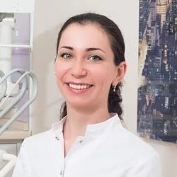 Федотова Екатерина Юрьевна, стоматолог-хирург