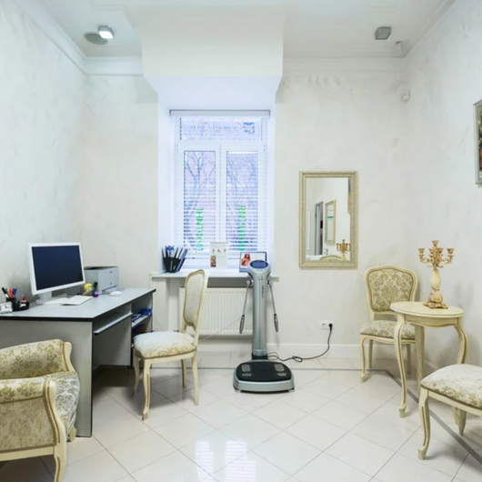 Grand Clinic в Гусятниковом, фото №2