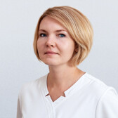 Деева Полина Аркадьевна, стоматолог-терапевт