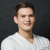 Сахаров Никита Даниилович, стоматолог-терапевт