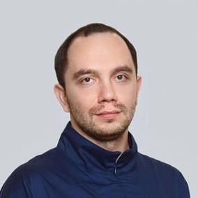 Потапов Максим Борисович, стоматолог-хирург