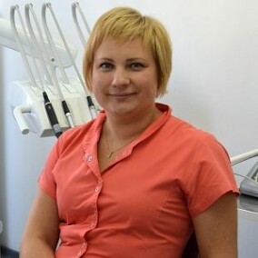 Храпова Галина Евгеньевна, стоматолог-терапевт