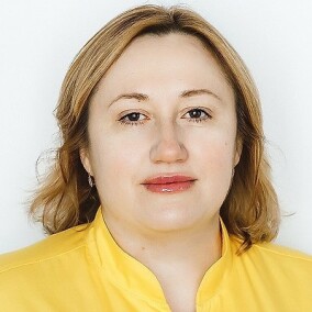 Островская Анна Петровна, косметолог