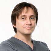 Руденко Виталий Александрович, стоматолог-терапевт