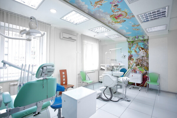Лечение кариеса ICON Томск Учительская стоматология в городе томске