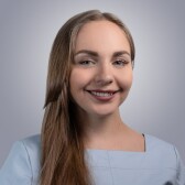 Трушина (Миронюк) Олеся Николаевна, стоматолог-хирург