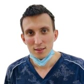Фазлитдинов Роберт Газизович, стоматолог-терапевт