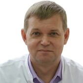 Костин Владислав Геннадьевич, офтальмолог-хирург