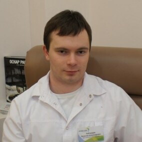 Кайгородов Вячеслав Александрович, стоматолог-терапевт