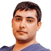 Борлаков Айтек Аубекирович, офтальмолог-хирург