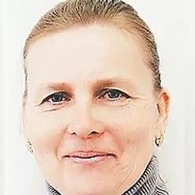 Кутасова Марина Владимировна, стоматолог-хирург