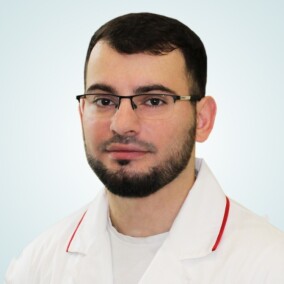 Баширов Халиг Бахадурович, стоматолог-хирург