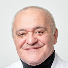 Сак Леонид Давыдович, нейрохирург