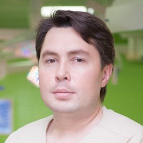 Вычужанин Дмитрий Викторович, хирург