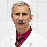 Мельников Владимир Геннадьевич, стоматолог-хирург