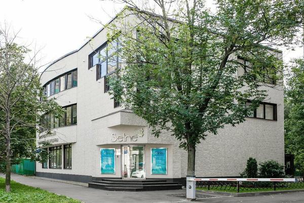Селин Клиник в Большом Кондратьевском
