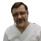 Петров Иван Николаевич, стоматолог-терапевт