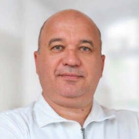 Полеводин Вадим Николаевич, стоматолог-терапевт