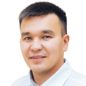 Хабибулин Эдуард Рафаилович, стоматолог-хирург