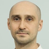 Власов Денис Михайлович, стоматолог-хирург