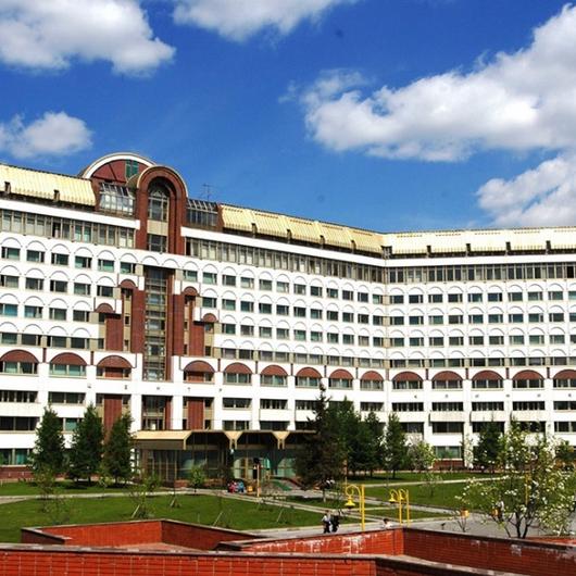 Институт кардиохирургии им. В. И. Бураковского на Рублевском шоссе, фото №2