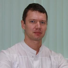 Заварзин Денис Валерьевич, врач УЗД