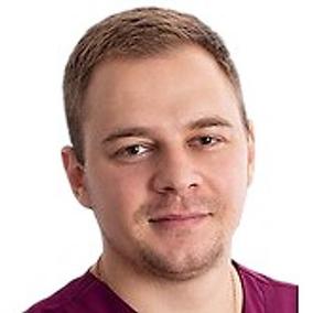 Лапиков Александр Александрович, стоматолог-терапевт