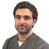 Хуршудян Арам Маркарович, стоматолог-терапевт
