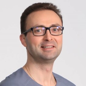 Рябов Алексей Юрьевич, стоматолог-хирург