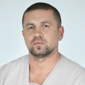 Кудашкин Аркадий Викторович, стоматолог-хирург