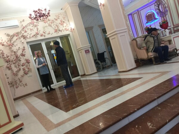 «Центральная поликлиника» на Толстого