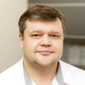 Теплухин Виталий Сергеевич, имплантолог