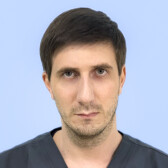 Марданян Армен Витальевич, стоматолог-хирург