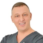 Чернов Дмитрий Анатольевич, стоматолог-хирург