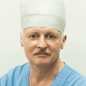 Дергачев Вячеслав Александрович, стоматолог-хирург