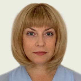 Варнацкая Ольга Витальевна, офтальмолог-хирург
