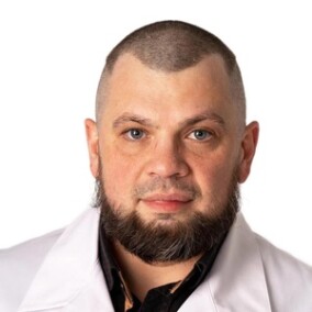 Малахов Олег Олегович, ортопед
