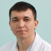 Абдуллин Дамир Искандарович, детский нейрохирург